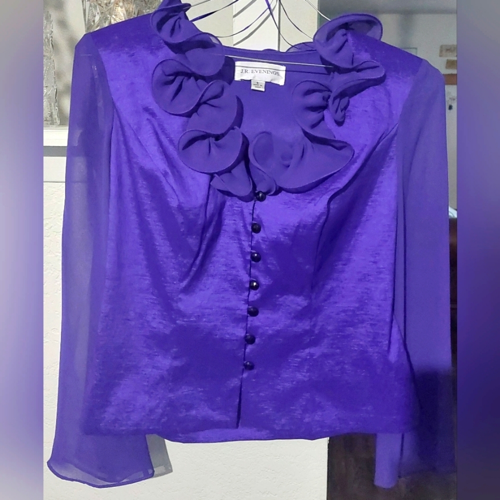 Elegant Purple Shiney Blouse Sz 8 by J.R. EVENINGS 0130